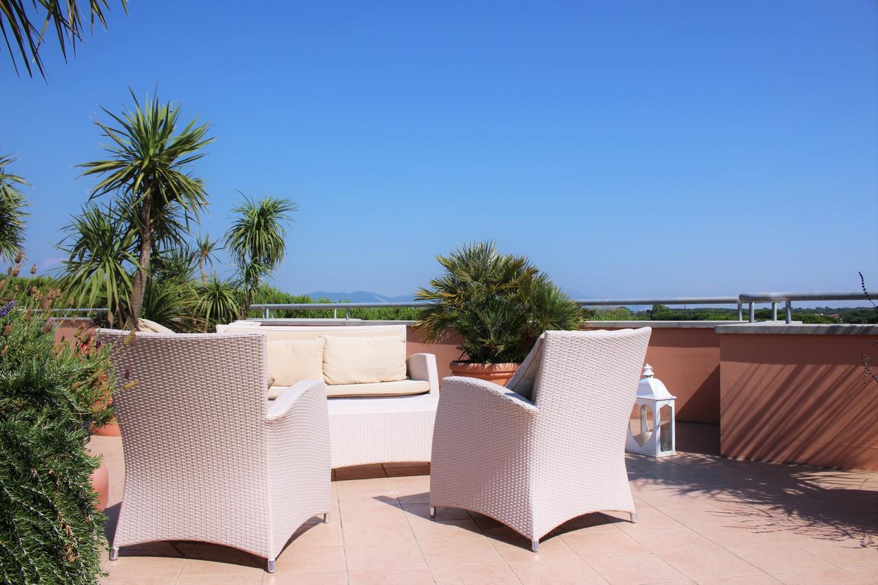 Hotel Piccolo Mondo Lido di Camaiore Exterior photo